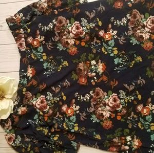 Oddy XL boutique off the shoulder floral top